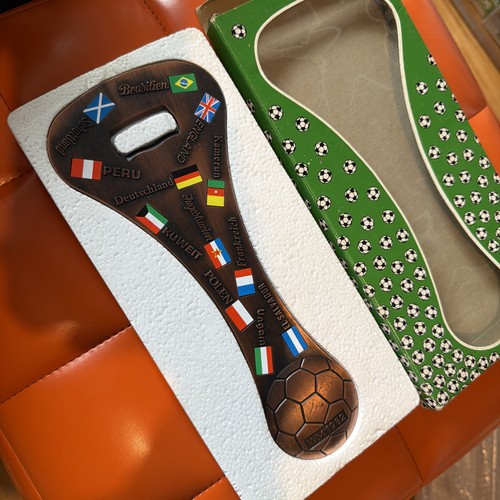 Flaschenöffner fussball - fussball, wm